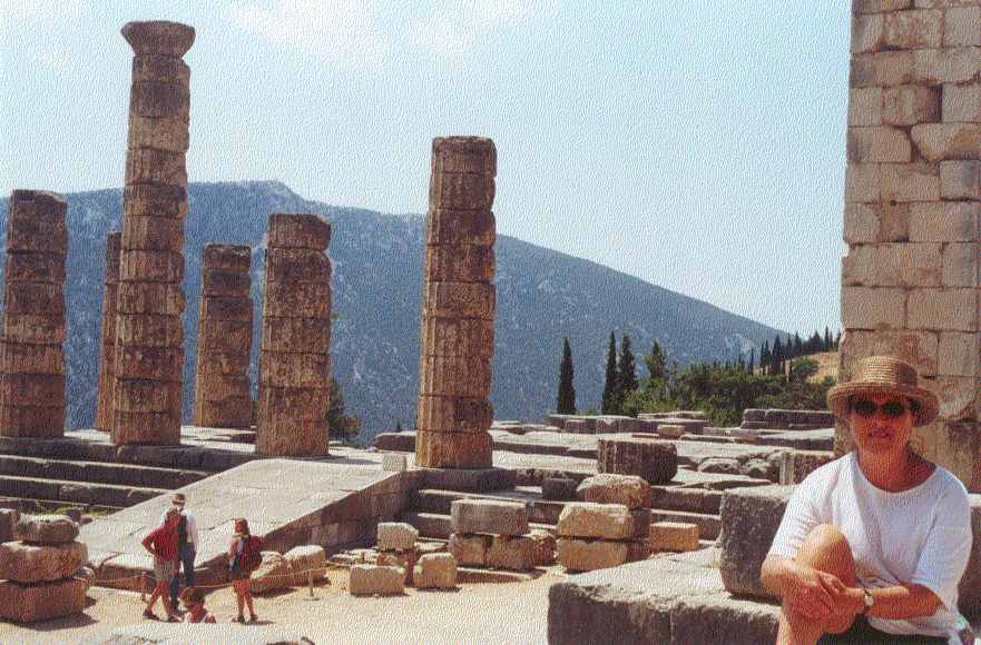 Delphi_1.jpg (77670 bytes)