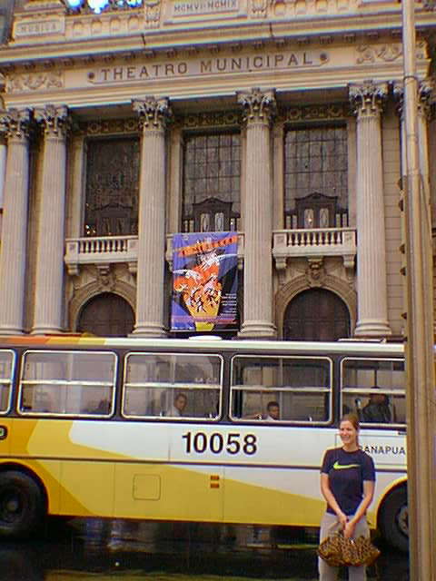 rioopera.jpg (61009 bytes)