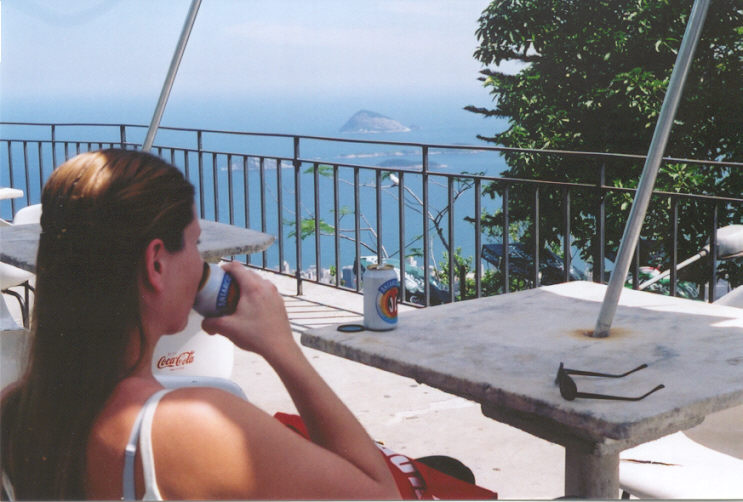 riocorc2.jpg (78372 bytes)