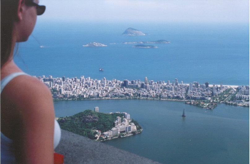 RioIpanema.jpg (61507 bytes)